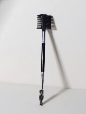 1pc Dual-Ended Makeup Brush With Eyebrow & Eyelash Comb, Portable Two-In-One Cosmetic Brush Tool