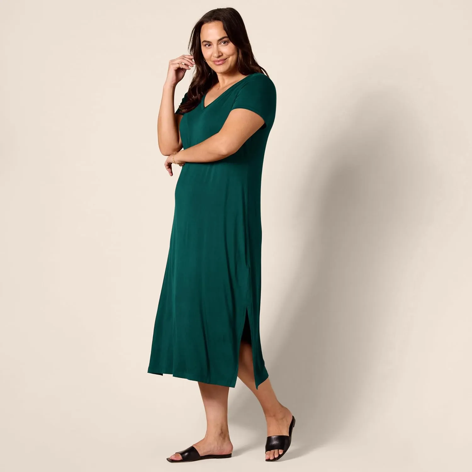 Amazon Essentials Women's Jersey V-Neck Short Sleeve Midi Length Dress