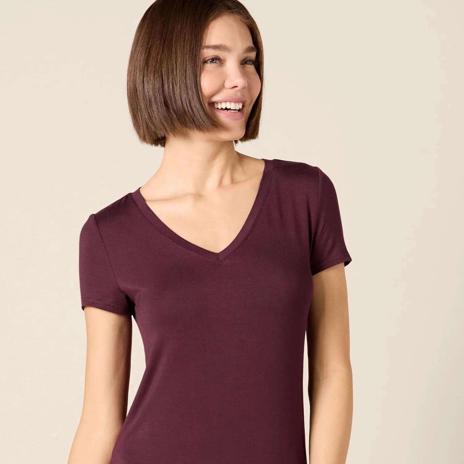 Amazon Essentials Women's Jersey V-Neck Short Sleeve Midi Length Dress