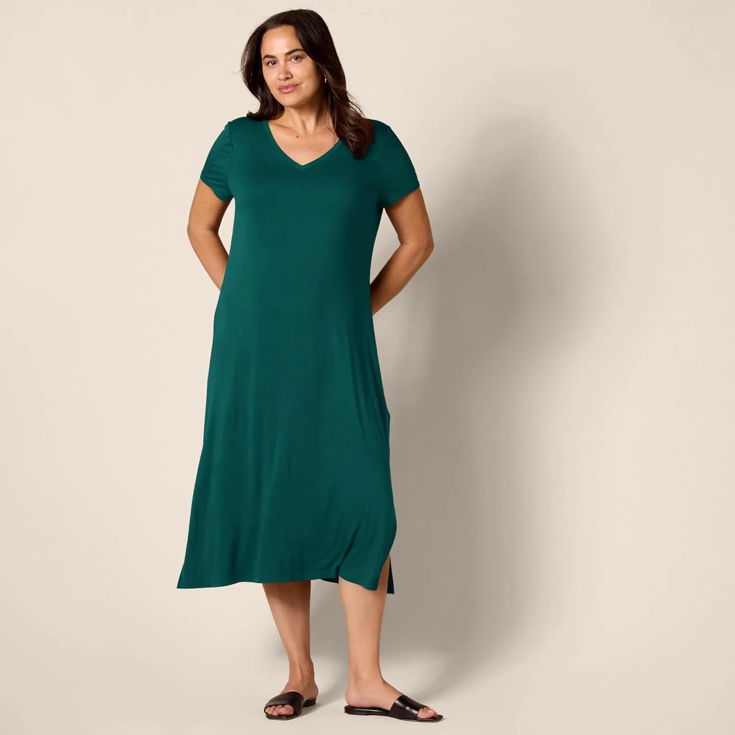 Amazon Essentials Women's Jersey V-Neck Short Sleeve Midi Length Dress