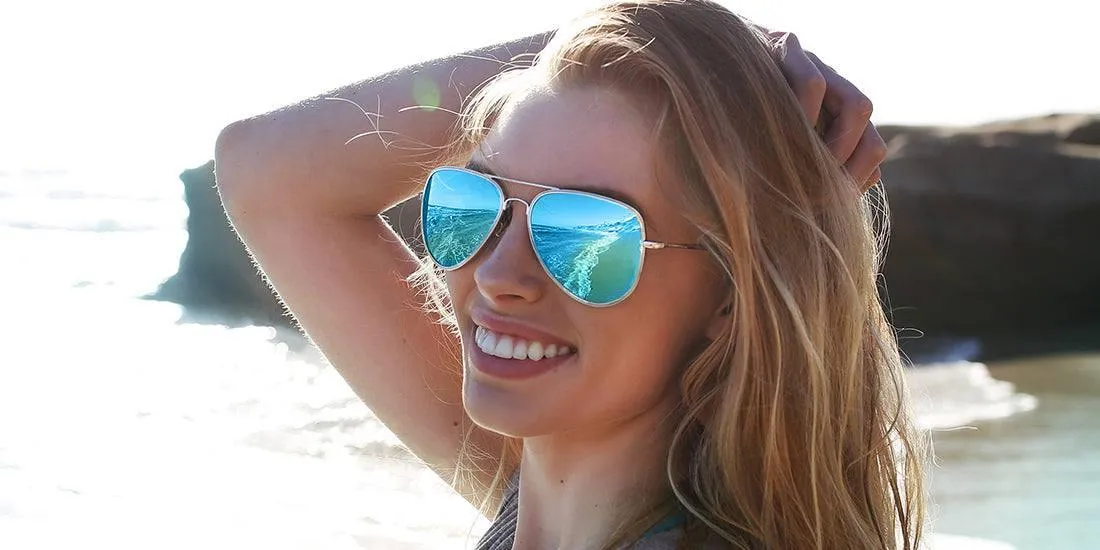 Blenders A Series Sunglasses Blue Angel