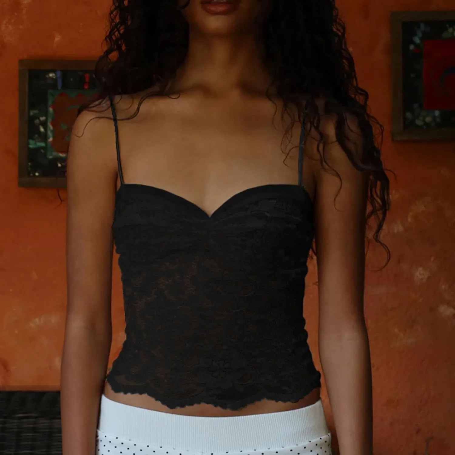 Camisoles for Women Sexy Lace Trim Tank Top Spaghetti Strap Club Shirts Slim Fitted Y2k Going Out Undershirt Tops