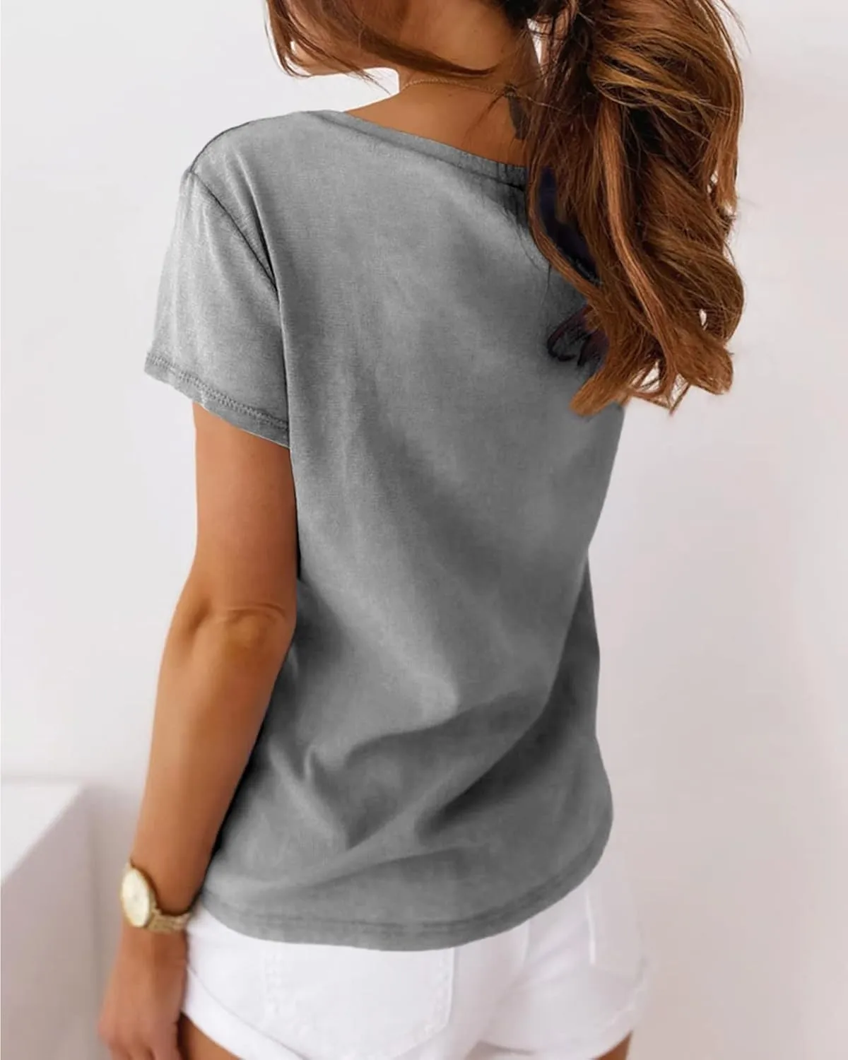 Eurivicy Women's Shirts Summer V-Neck Short Sleeve T-Shirts Casual Basic Plain Tee Tops with Pocket