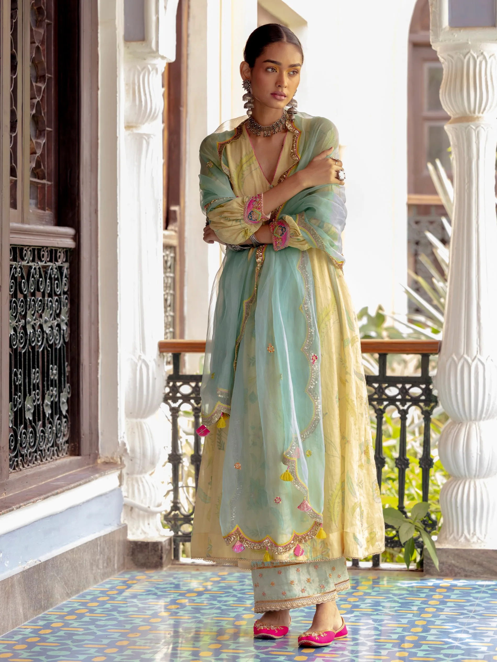 Fariba Ivory Printed Back Yoke Kurta Set