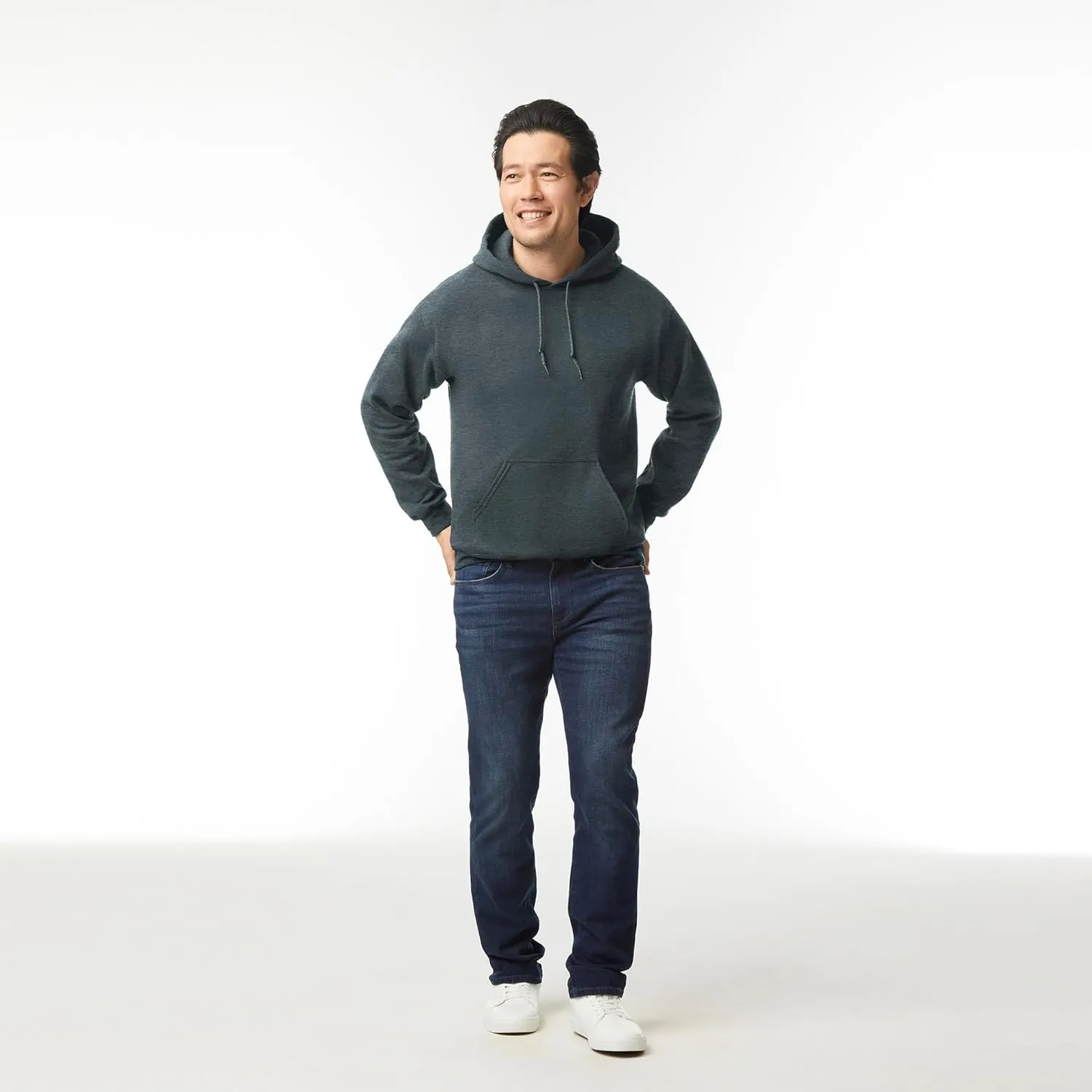 Gildan Unisex Adult Fleece Hoodie Sweatshirt, Style G18500, Multipack