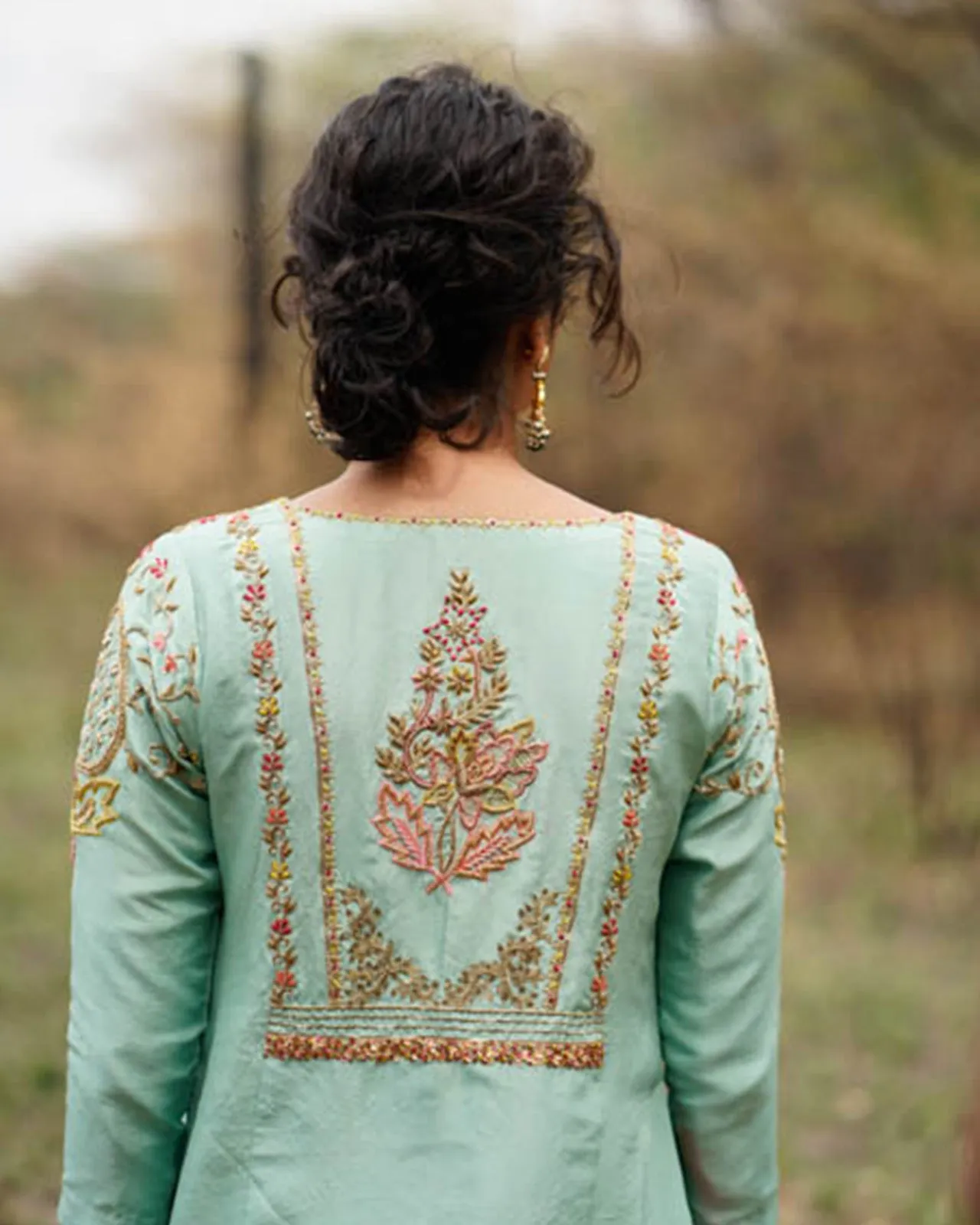 Heeriye Back Yoke Kurta Set