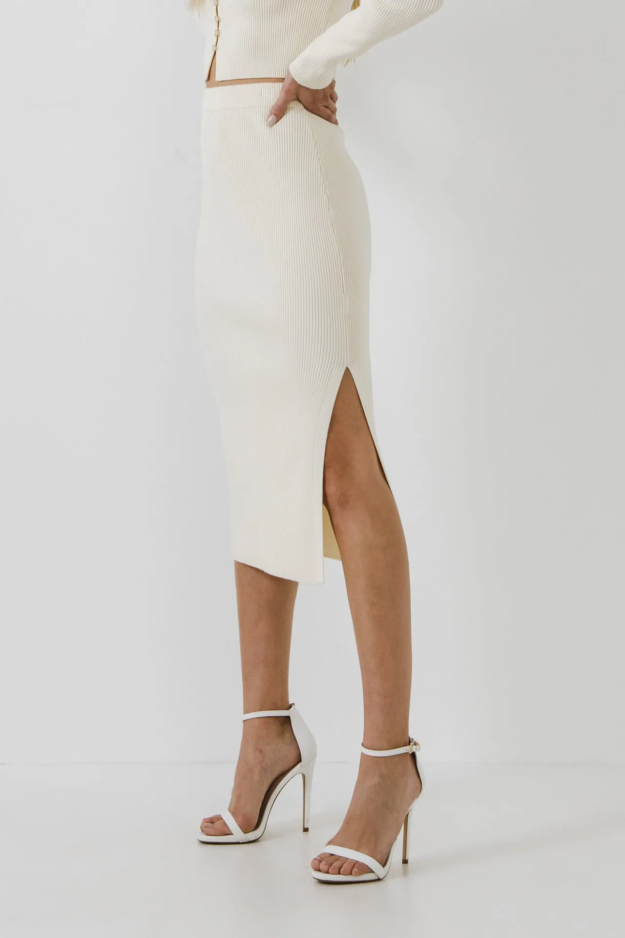 Knit Maxi Skirt With Side Slit
