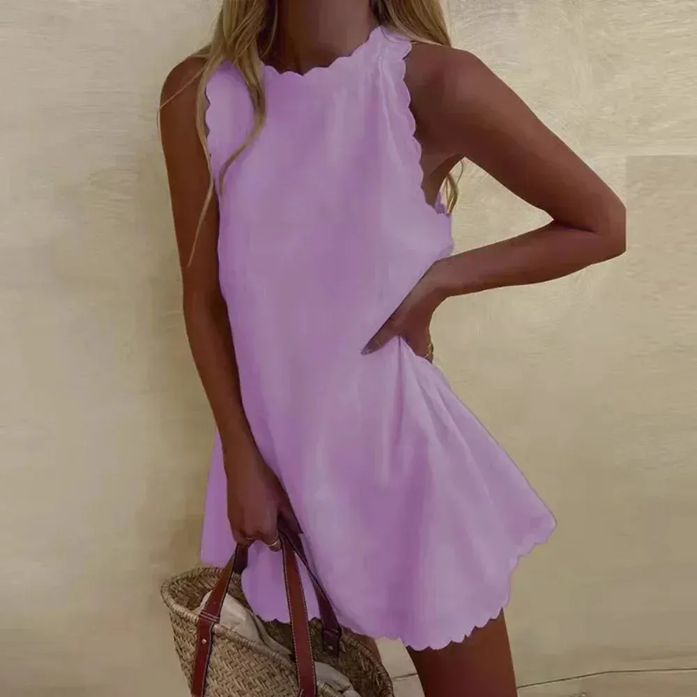 Leah - Chic Dress