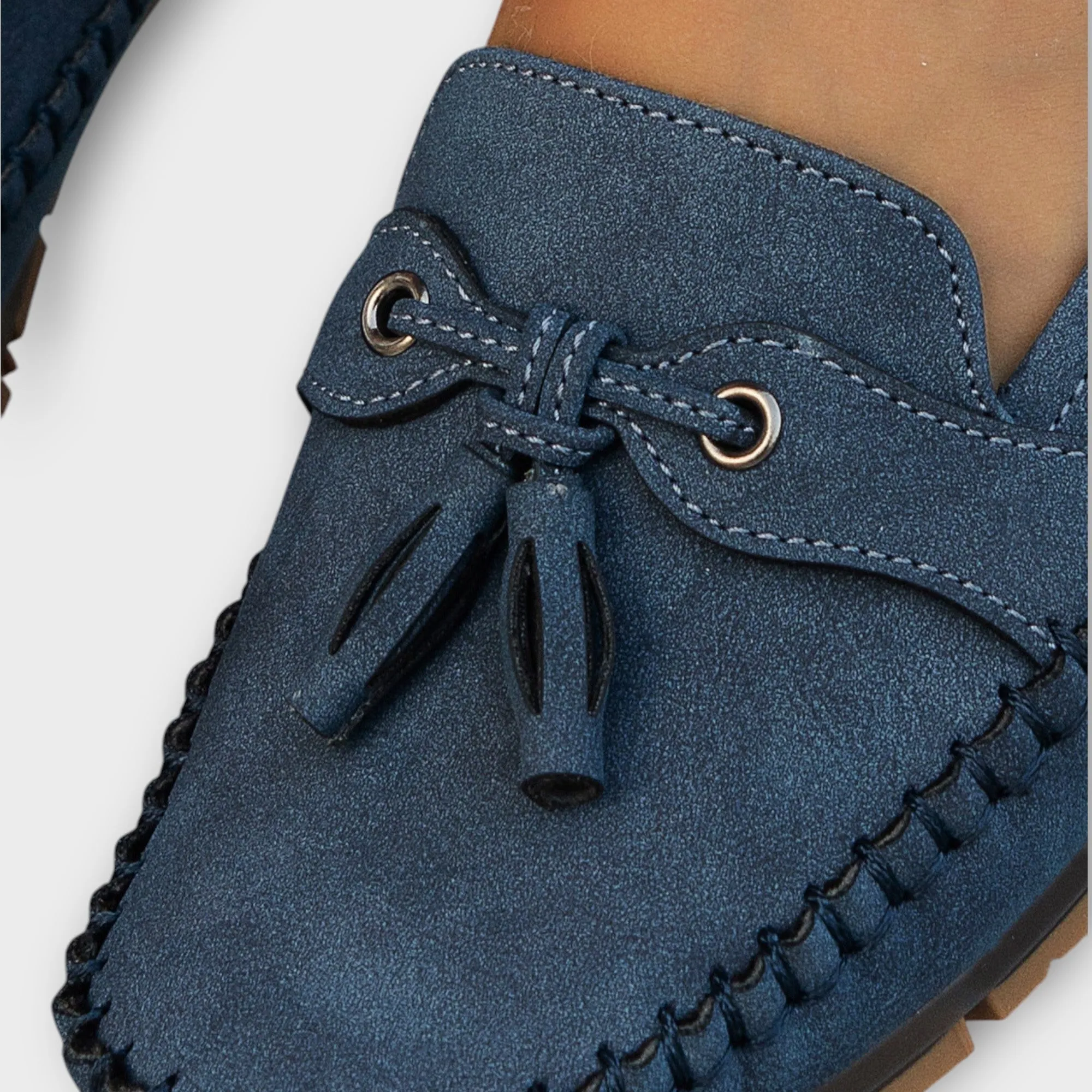 Lise - Classic Loafer