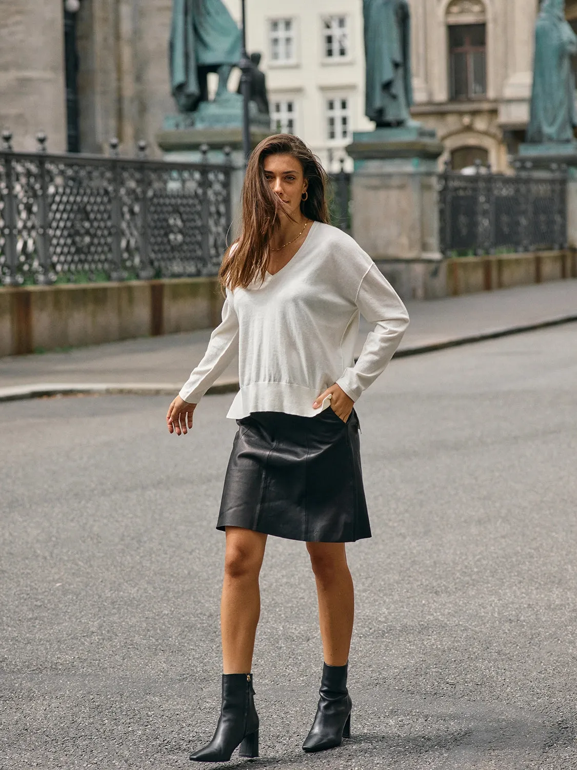 MOS MOSH | TANI V-NECK KNIT - ECRU 158970