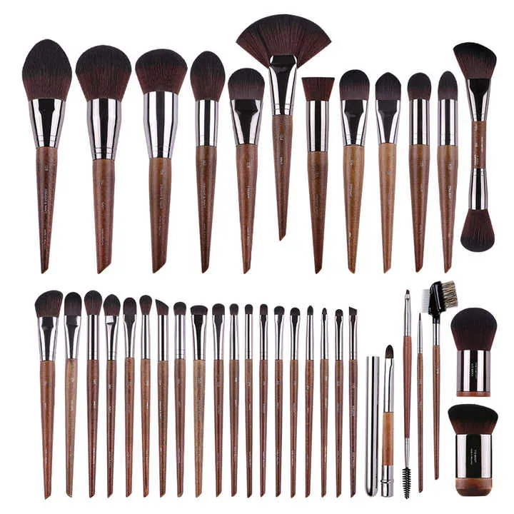 MUF 37 Series High Quality Aluminum Vegan Makeup Brushes with Wooden Handle Vegan Makeup Brushes Wholesale from Factoryفرش مكياج نباتية عالية الجودة مصنوعة من الألومنيوم بمقبض خشبي من سلسلة 37 من MUF فرش مكياج نباتية للبيع بالجملة من المصنع