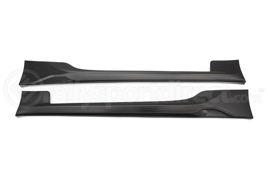 OLM 17 TR Style Side Skirts (FRS/BRZ/86)