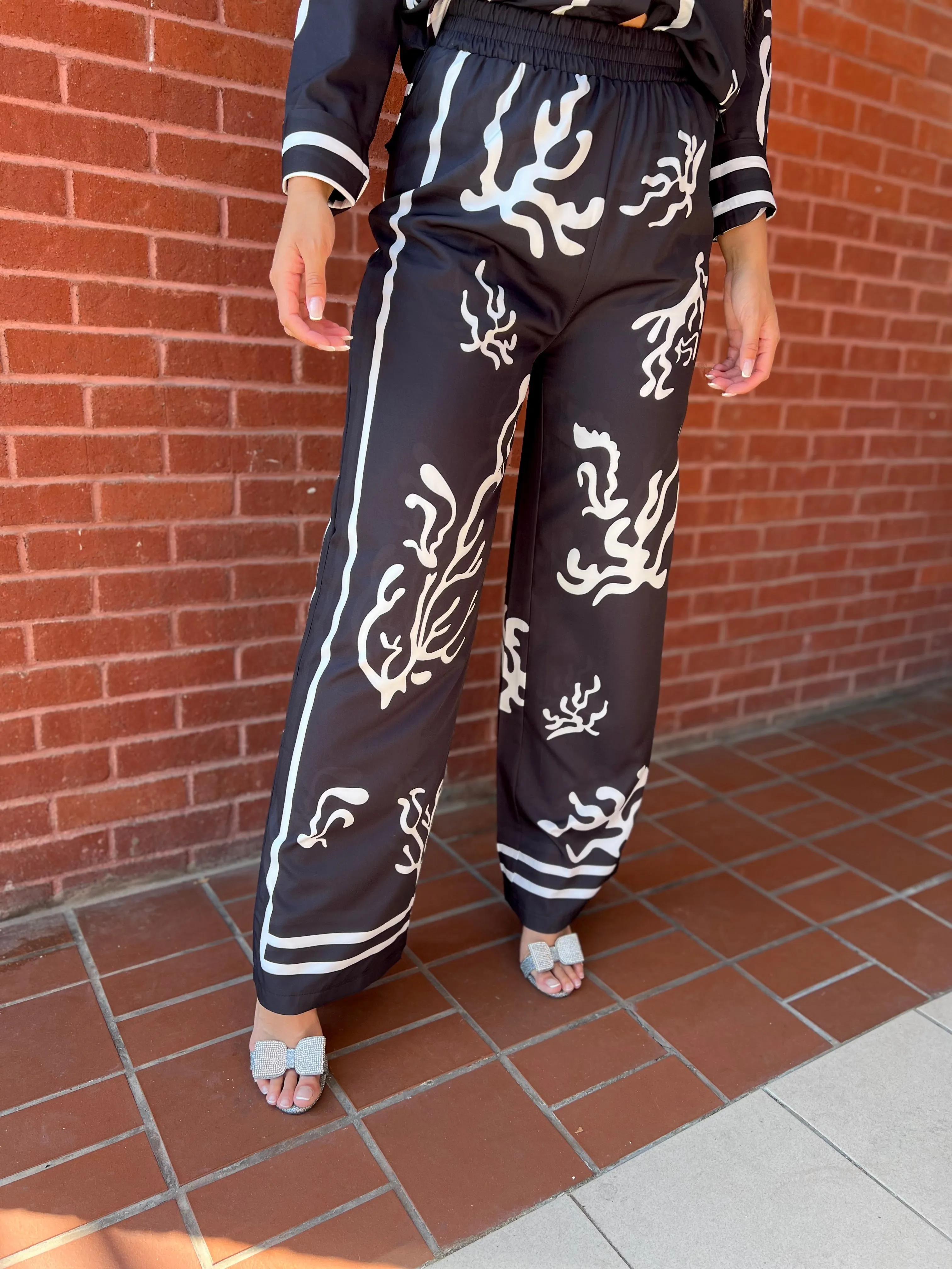 SEAWEED BLK WHITE 2PIECE BLOUSE SET