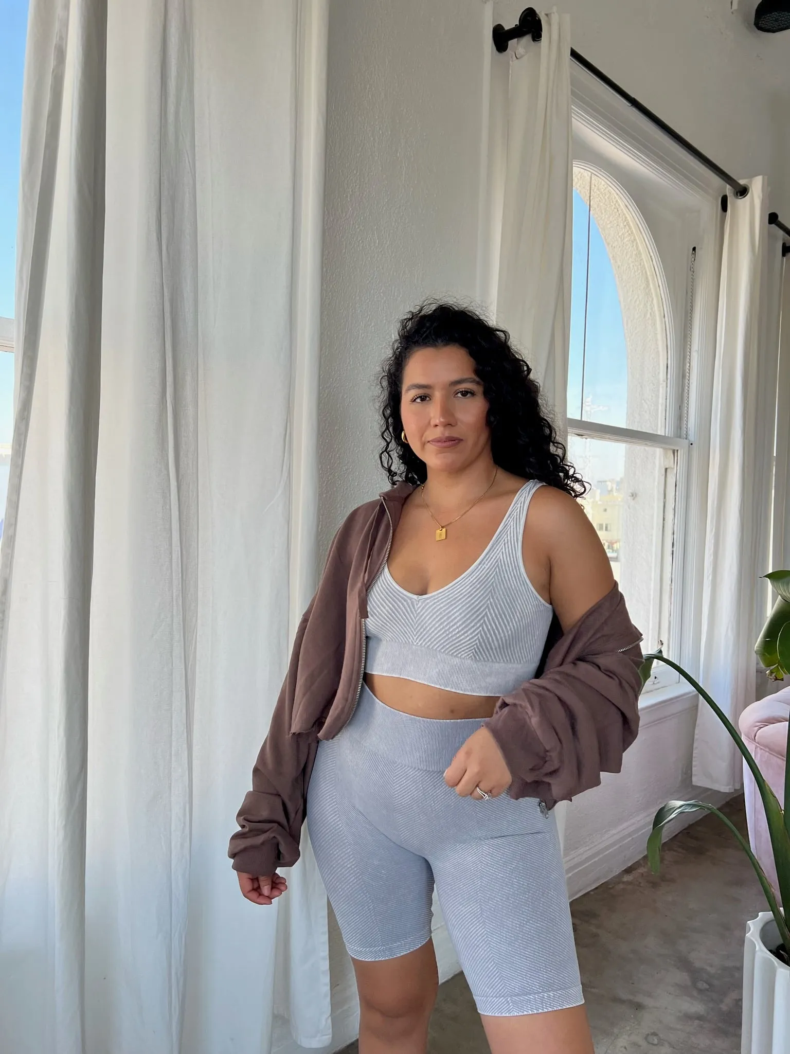 Sporty V Top