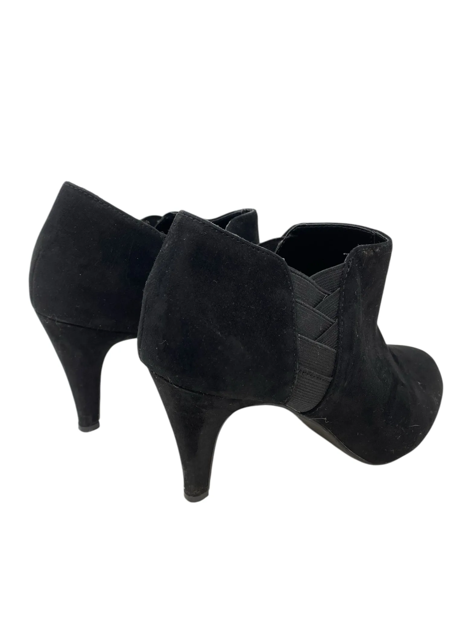 Style & Co. Women Size 7 Black Booties