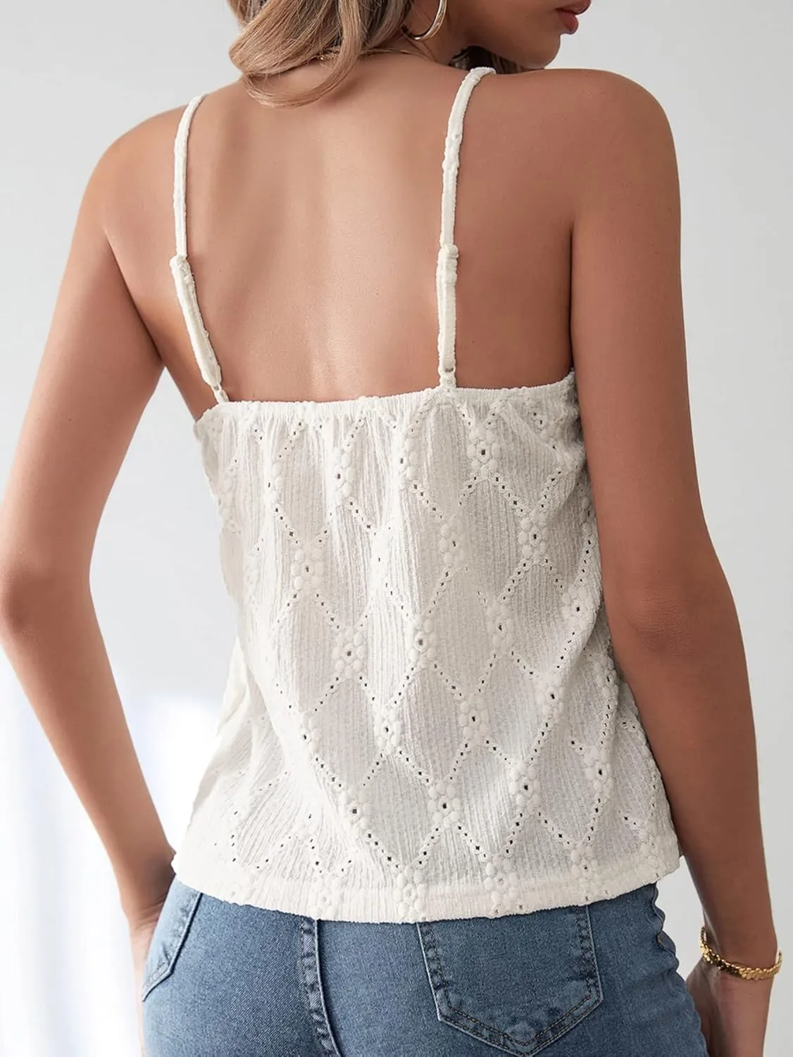 SweatyRocks Women's Lace Sleeveless Tank Tops Scoop Neck Spaghetti Strap Plain Eyelet Camisole Tops