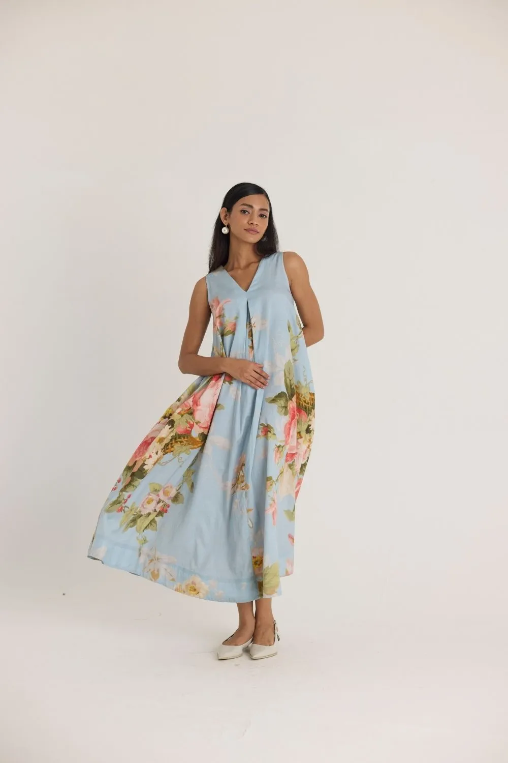 TAFFY V NECK DRESS