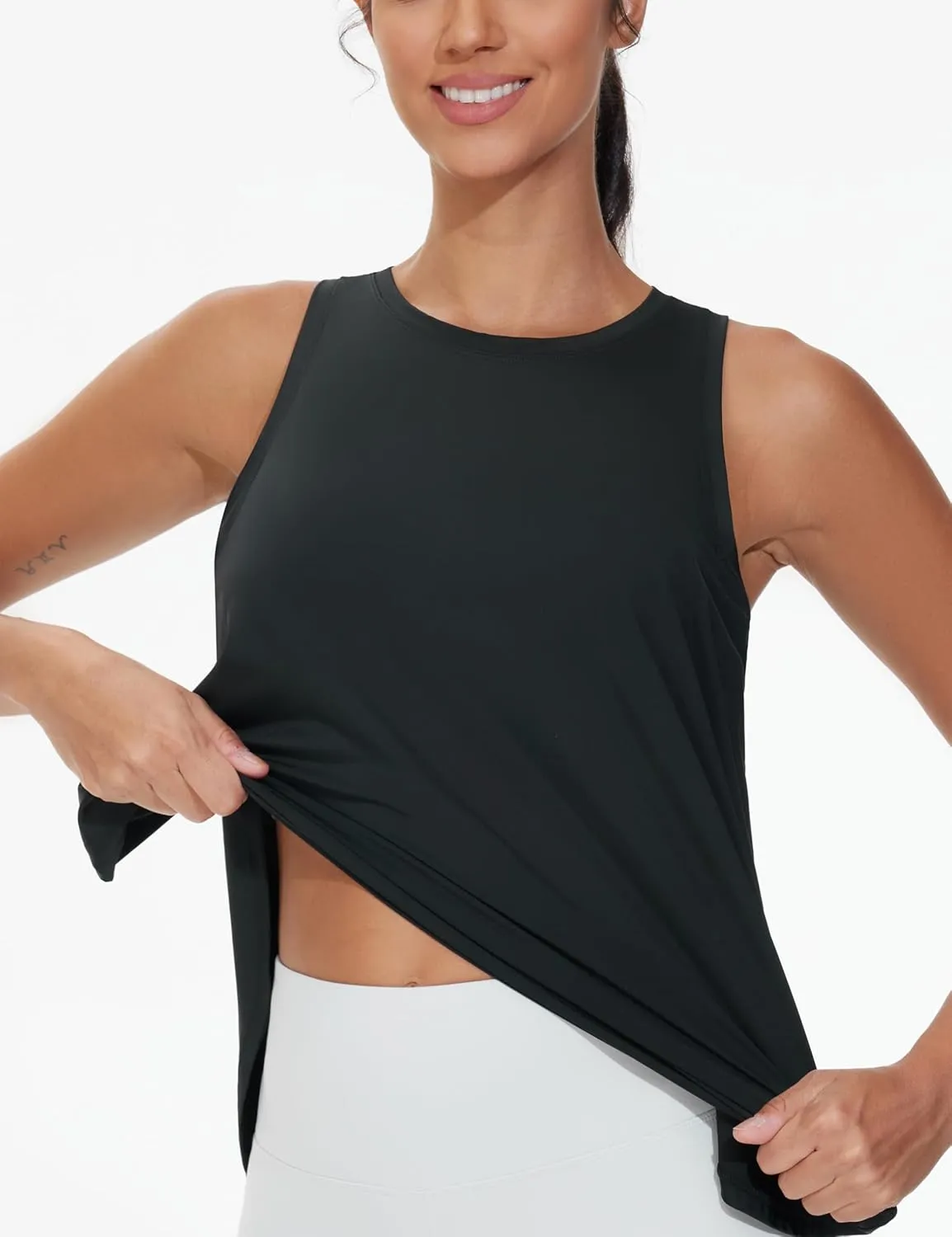 THE GYM PEOPLE Womens Racerback Workout Tank Tops Split Side Loose Fit Sleeveless Yoga Running Shirts with Curved Hem
