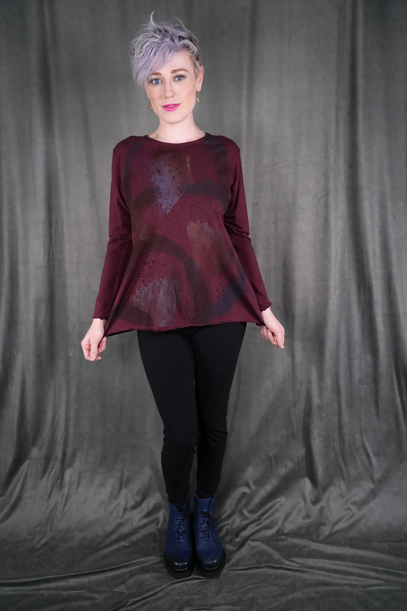 V1716 Burgundy Long Sleeve Layer Tee Antique -P