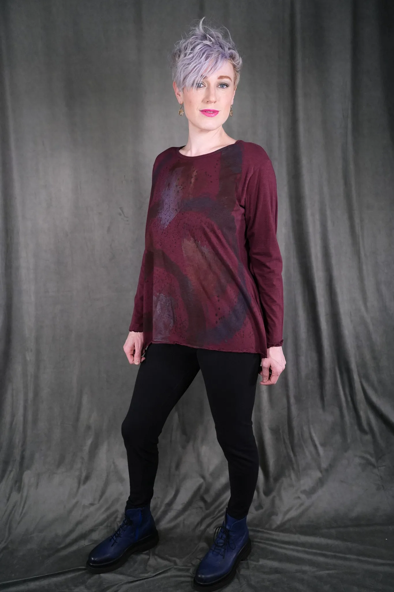 V1716 Burgundy Long Sleeve Layer Tee Antique -P