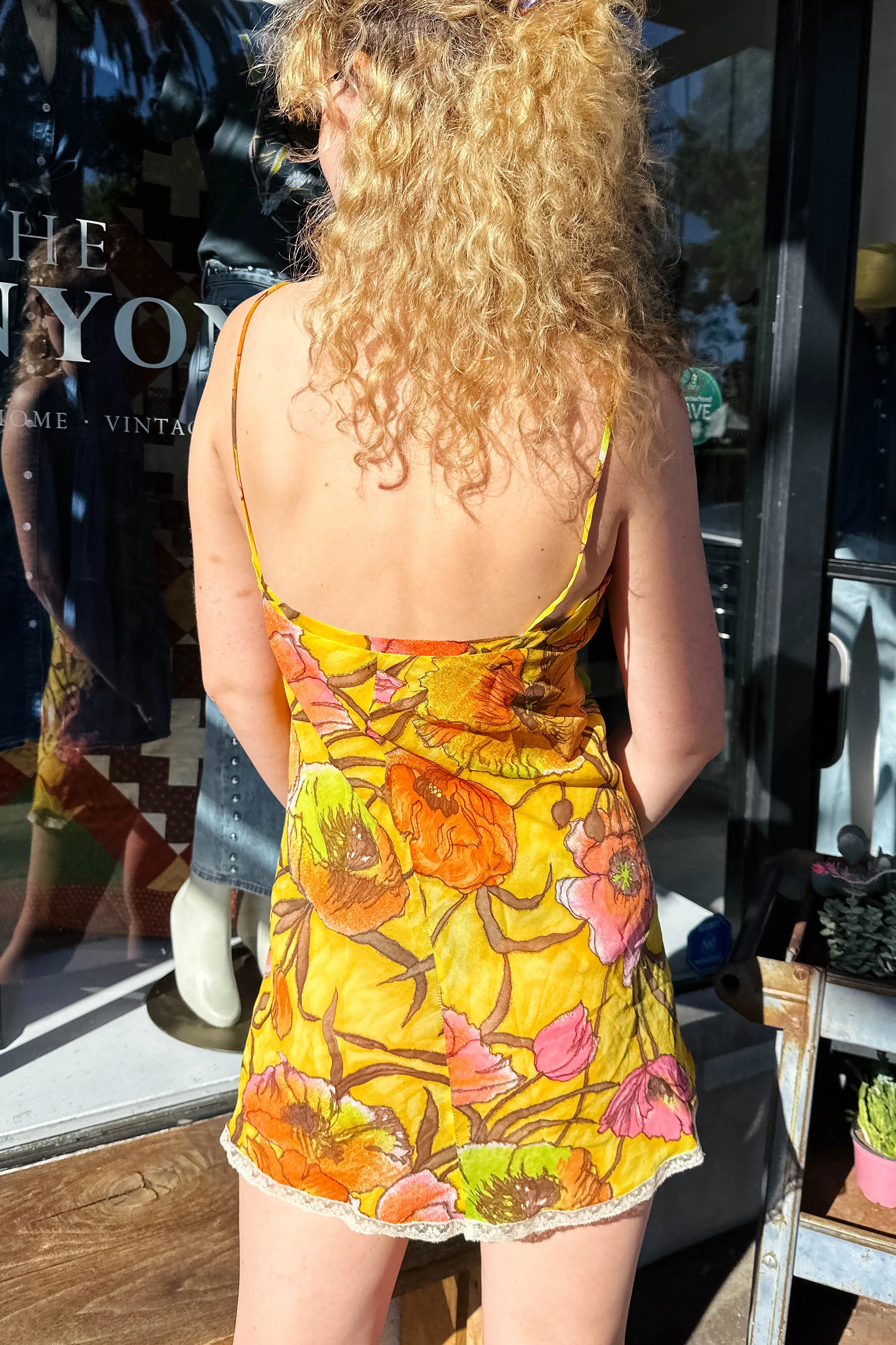 Vintage Poppy Slip