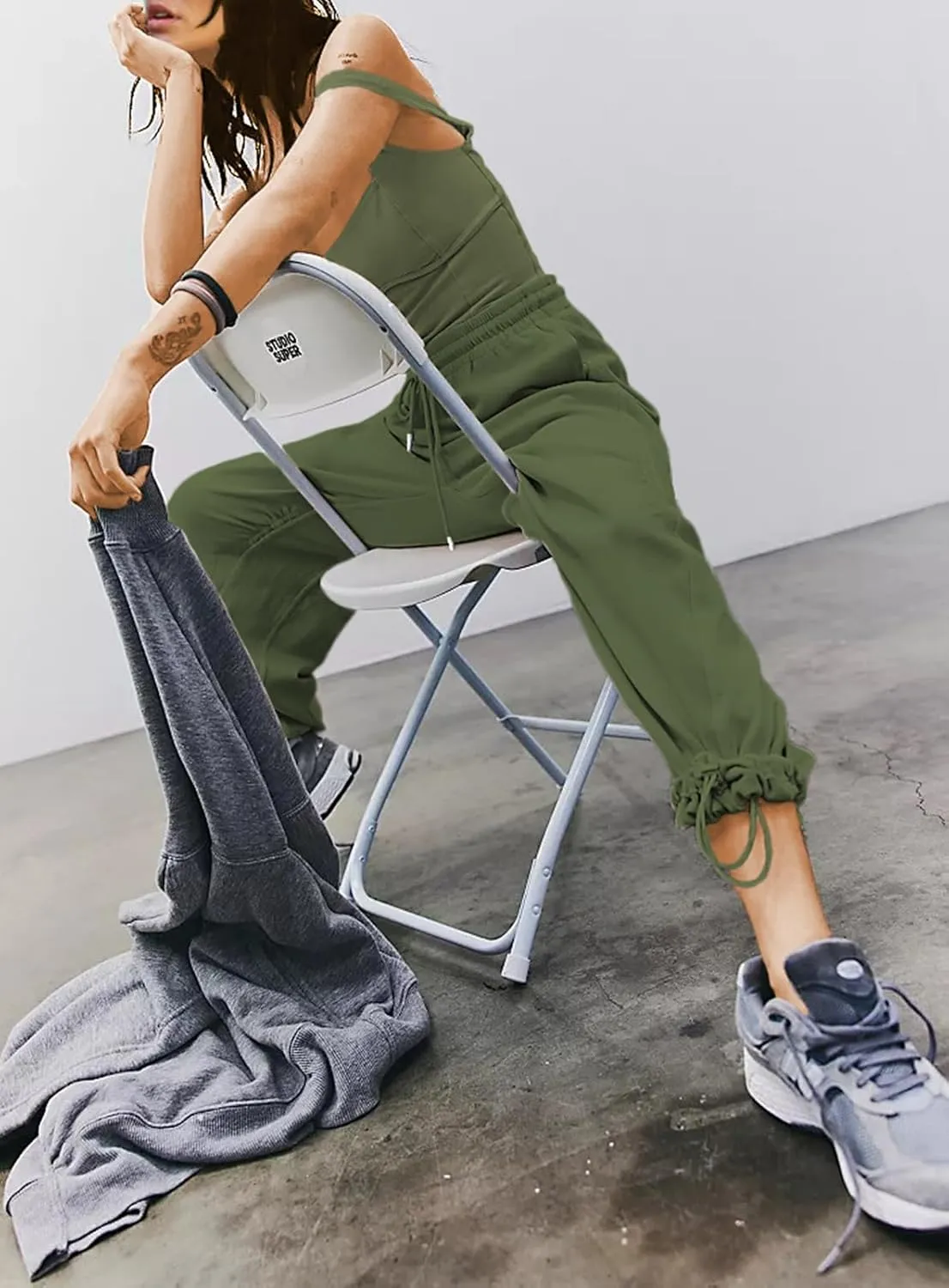 Women's Sleeveless Summer Jumpsuit Square Neck Drawstring Waist Long Romper Jumpers 2025 with Pockets