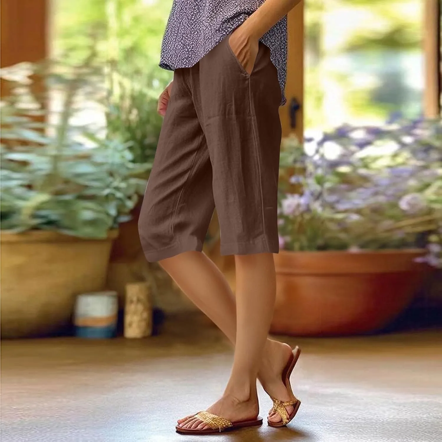 Womens Summer Cotton Linen Pants Casual Knee Length Capri Trousers Loose Beach Bermuda Shorts with Pockets