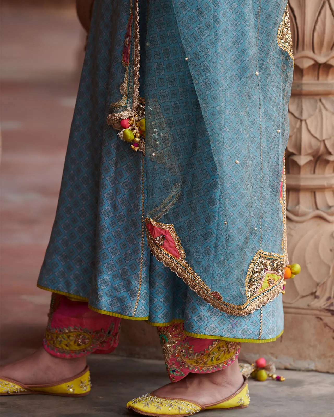 Zahra Printed Powder Blue Kantika Dupatta